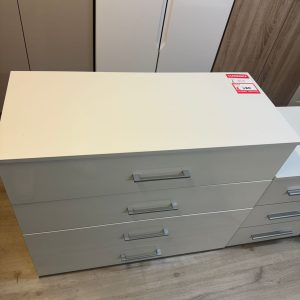 Clearance - 4 Drawer Chest in White